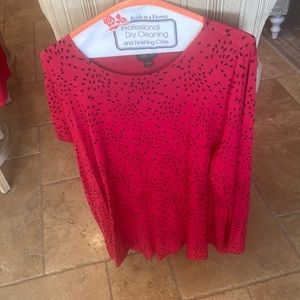 Black and red long sleeve top 95%rayon